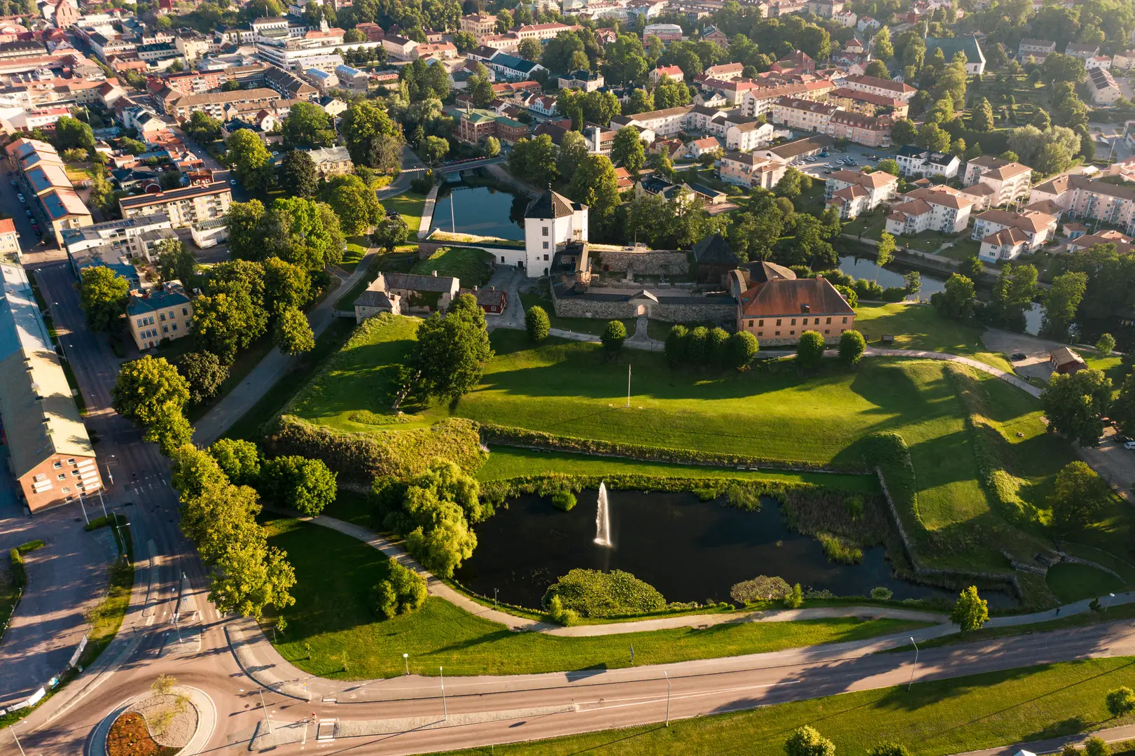 Vy över Åstorp, där vi arbetar med ventilation i bostäder och fastigheter